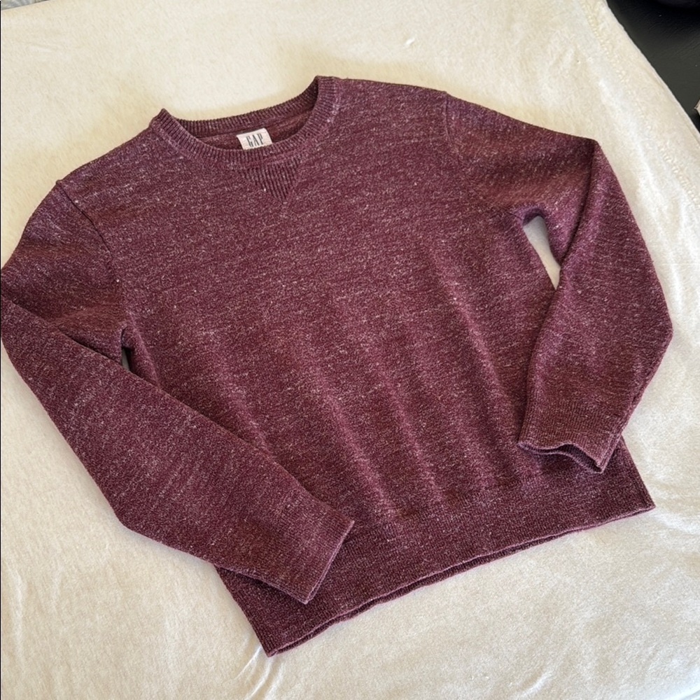 GAP Red Crew Neck Sweater Comfortable Knit